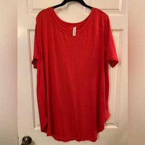 Zenana brand, short sleeve scoop bottom tunic, red